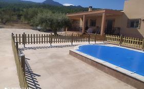 Cortijo Oliveras Moratalla